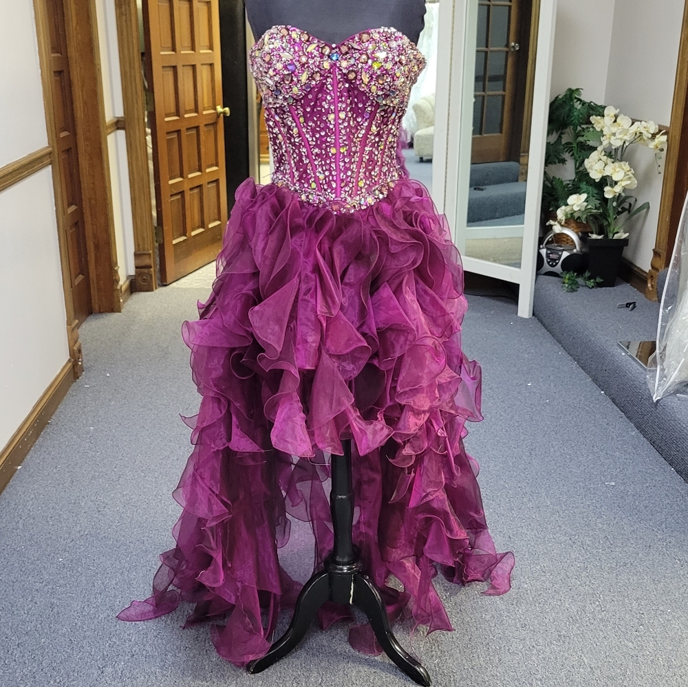 PARTYTIME BERRY HOMECOMING DRESS
